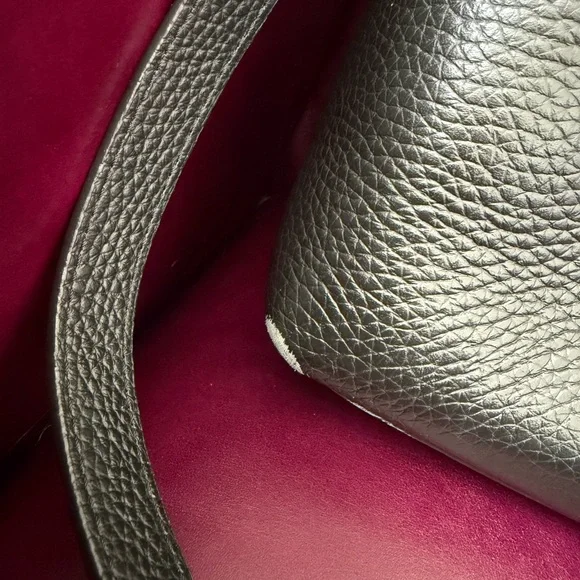 Cuyana System Tote with Shoulder Strap and Leather Organizer Insert - Picture 3 of 7